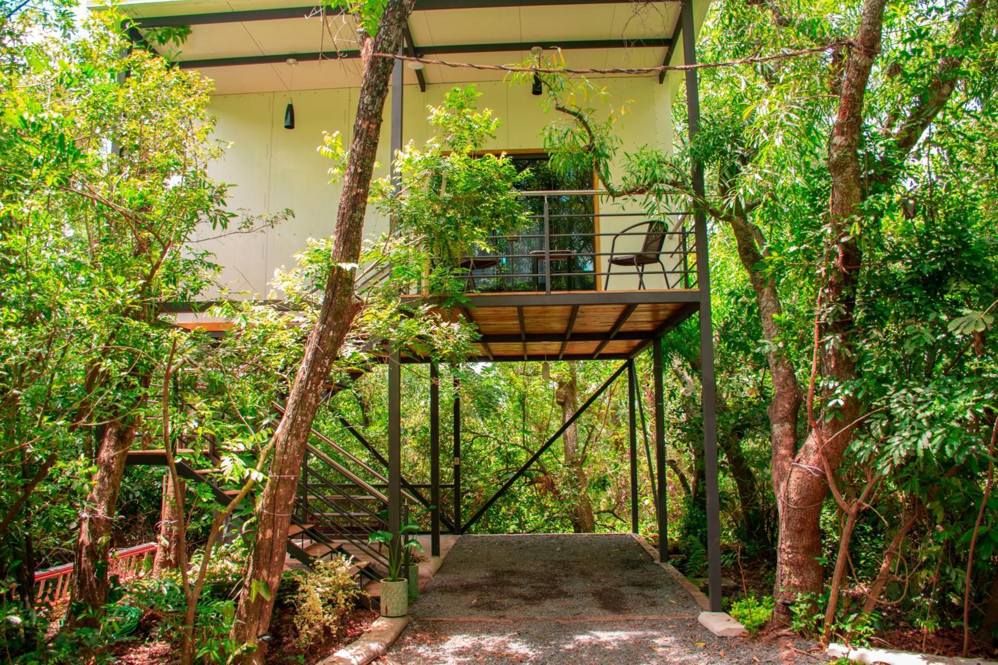 Los Lagos Resort Hotel Capiatá Exterior foto